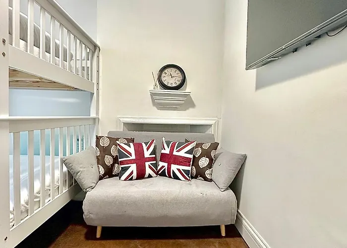 Golders Green Studio 2